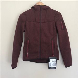Brand new Arc’teryx Convert Hoodie